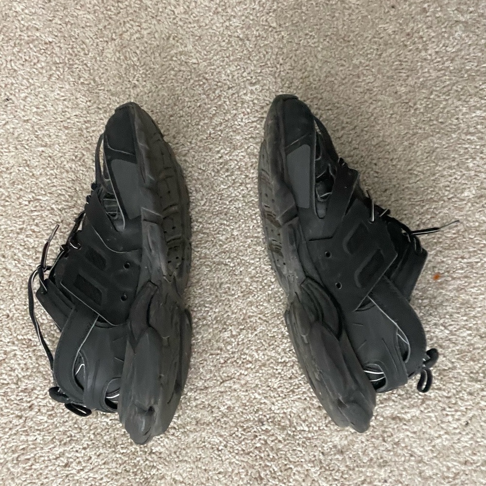 Balenciaga Black Men's Shoes - Picture 4 of 4